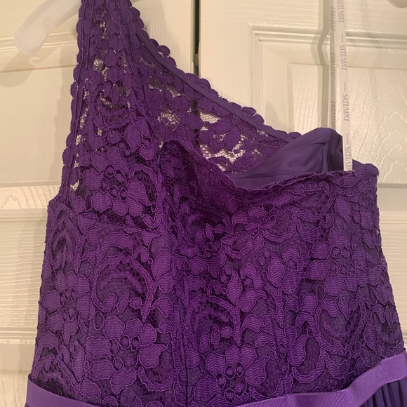 David's Bridal Purple Long Dress One-Shoulder Style #F17063 - . NWT - Size 6 - Picture 11 of 17